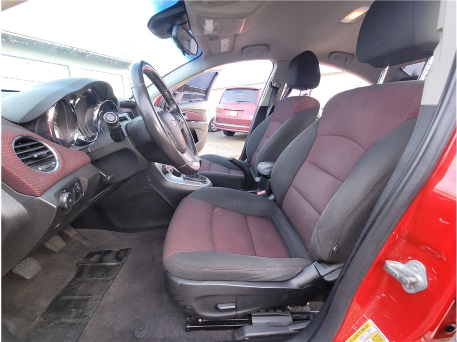 2012 Chevrolet Cruze LT Sedan 4D