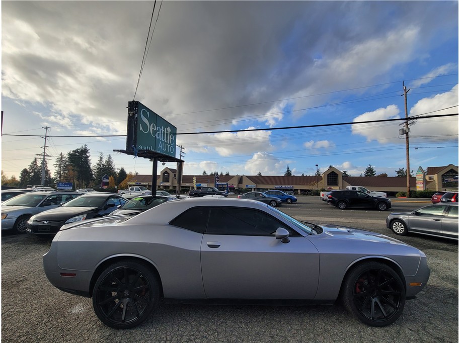 2014 Dodge Challenger SXT Coupe 2D