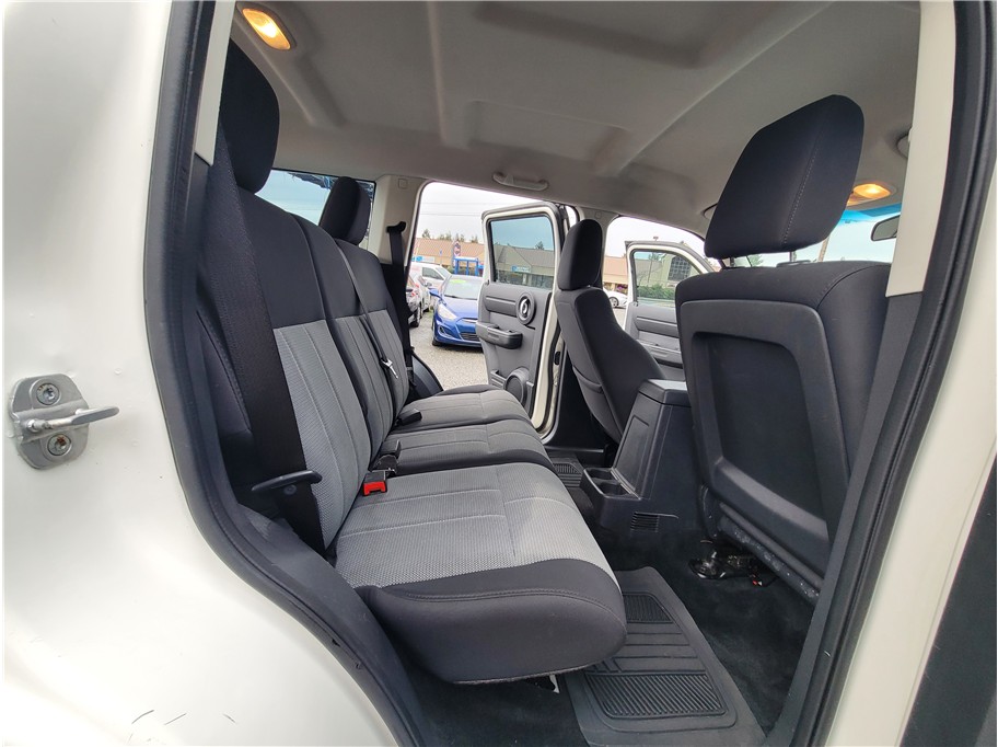 2008 Dodge Nitro SXT Sport Utility 4D