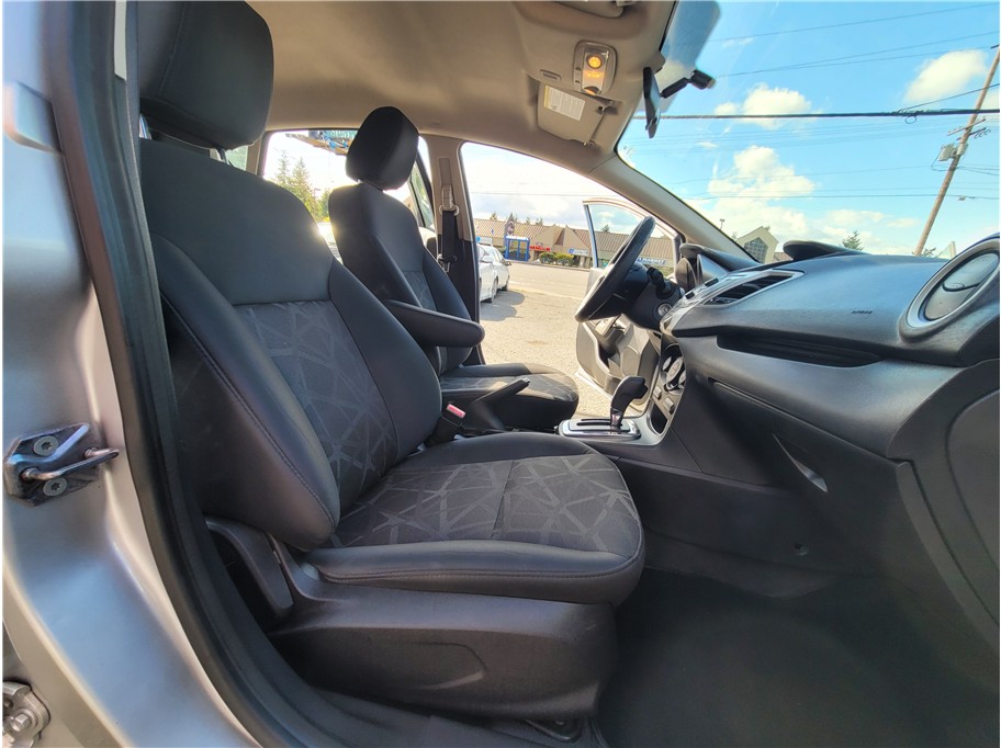 2012 Ford Fiesta SE Hatchback 4D