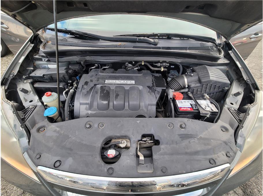 2016 Ford Taurus SEL Sedan 4D