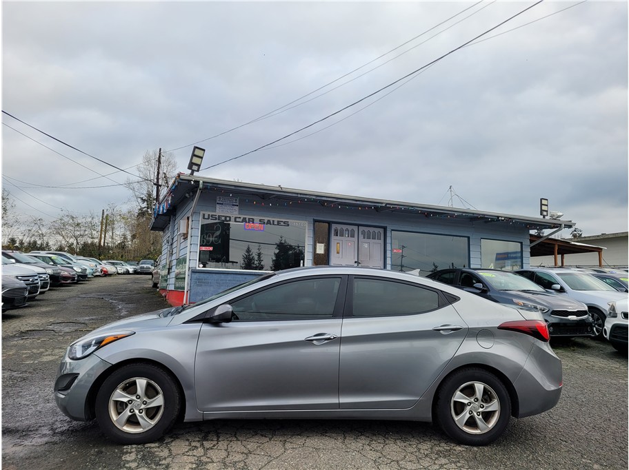 2015 Hyundai Elantra SE Sedan 4D
