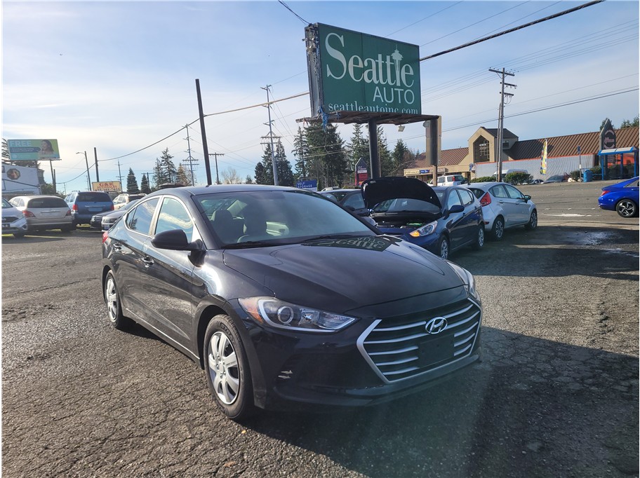 2018 Hyundai Elantra SE Sedan 4D