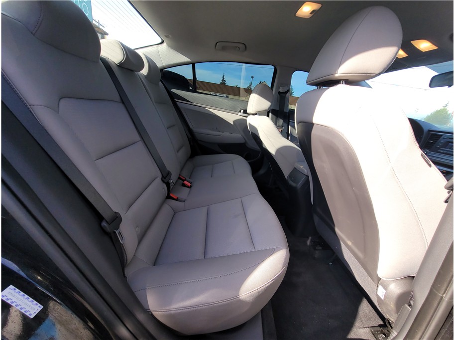 2018 Hyundai Elantra SE Sedan 4D