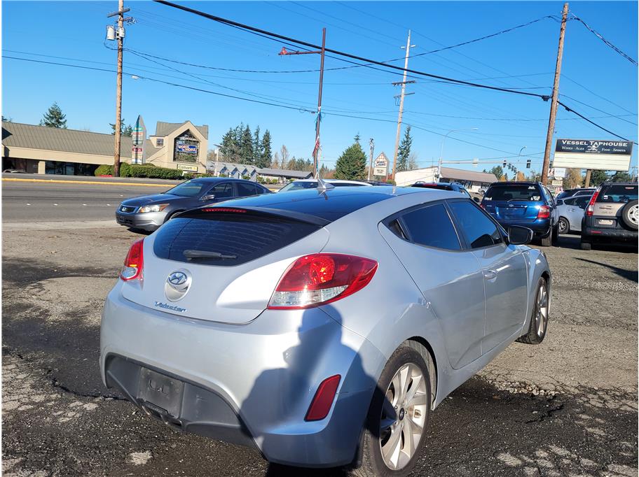 2016 Hyundai Veloster Coupe 3D