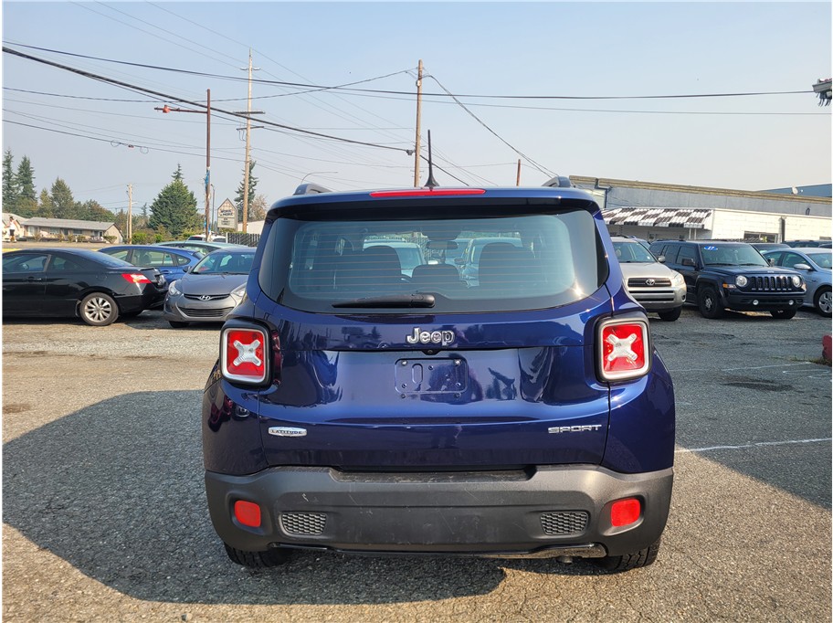 2017 Jeep Renegade Altitude Sport Utility 4D