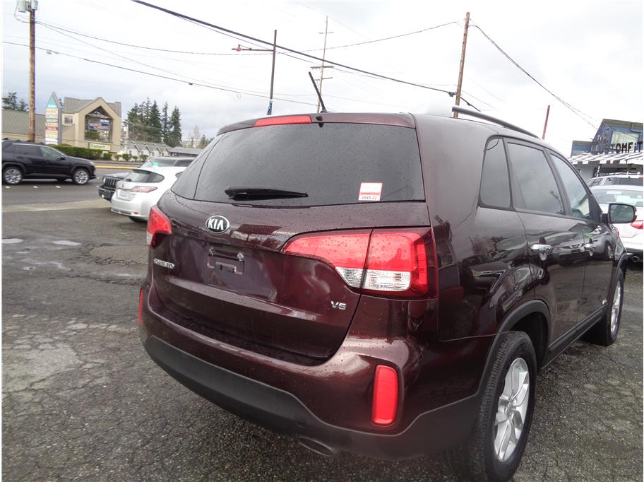 2015 Kia Sorento LX Sport Utility 4D