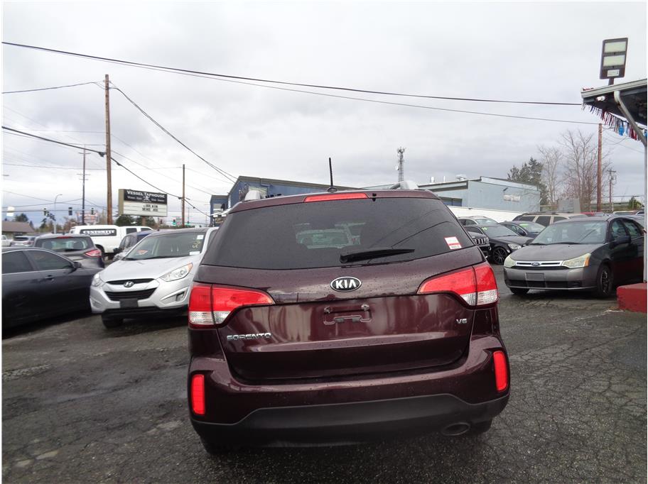 2015 Kia Sorento LX Sport Utility 4D