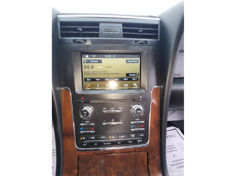 2016 Lincoln Navigator L Select Sport Utility 4D