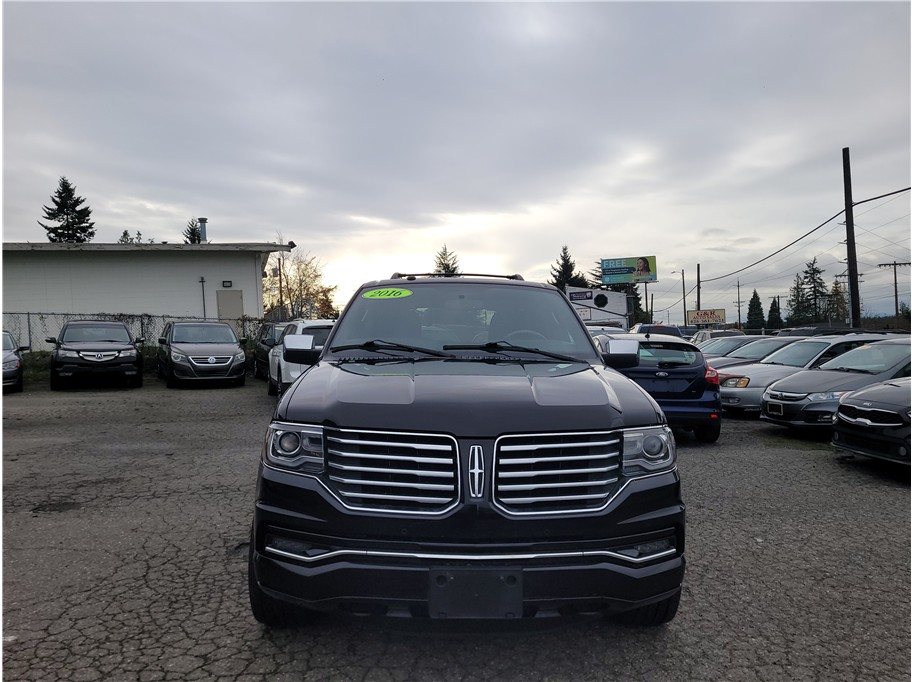 2016 Lincoln Navigator L Select Sport Utility 4D