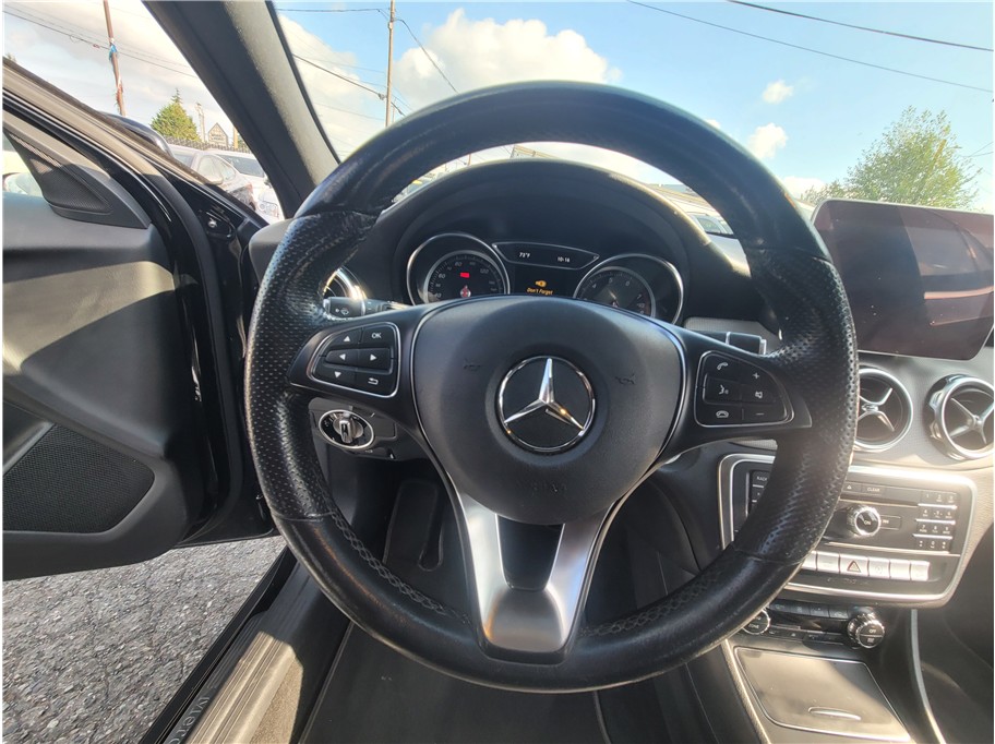 2019 Mercedes Benz GLA GLA 250 4MATIC Sport Utility 4D
