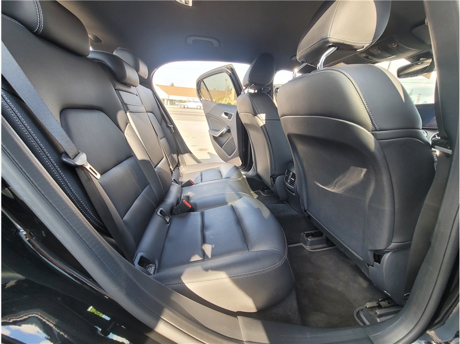 2019 Mercedes Benz GLA GLA 250 4MATIC Sport Utility 4D