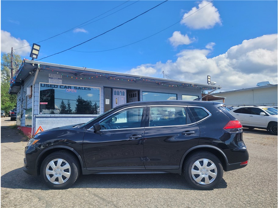 2017 Nissan Rogue S Sport Utility 4D